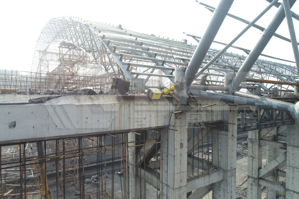 Synchronous Pushing and Installation of Steel Structure Roofs for Steel Mill Coal Storage Yards