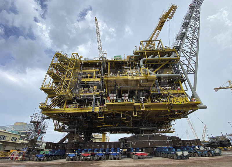 SPMT For Relocating Offshore Drilling Platform Modules