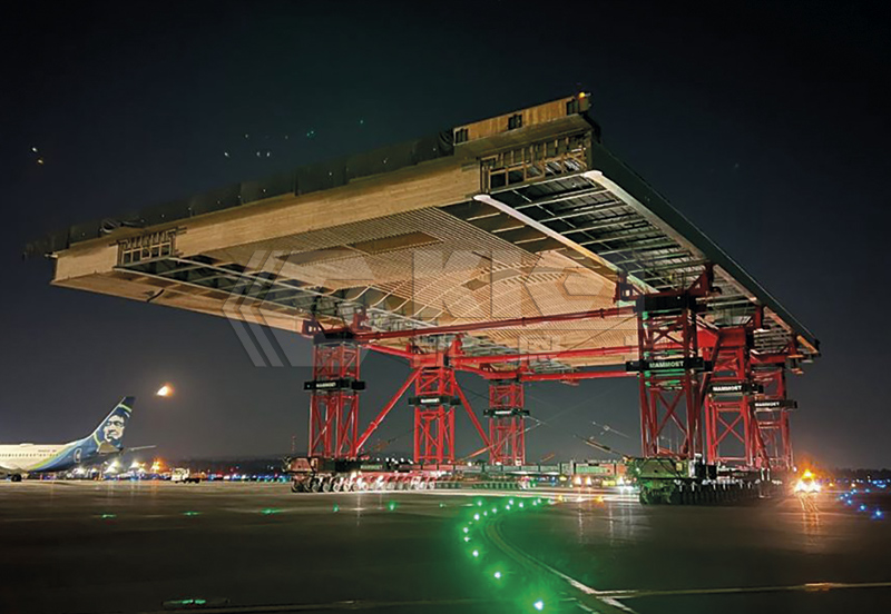 SPMT For Handling Airport Rooftops