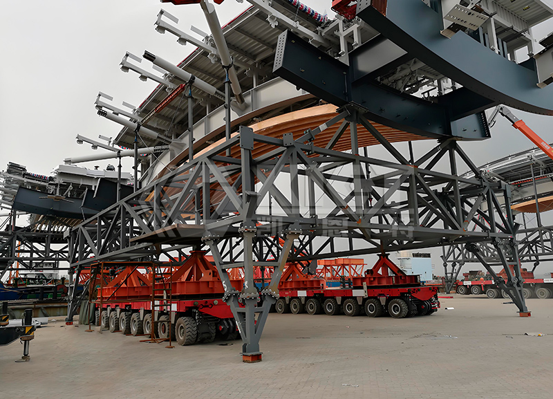 SPMT For Handling Steel Structure Rooftops