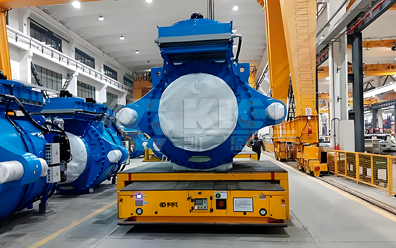 Intelligent heavy duty transfer vehicles are used for the transportation of wind turbine hub