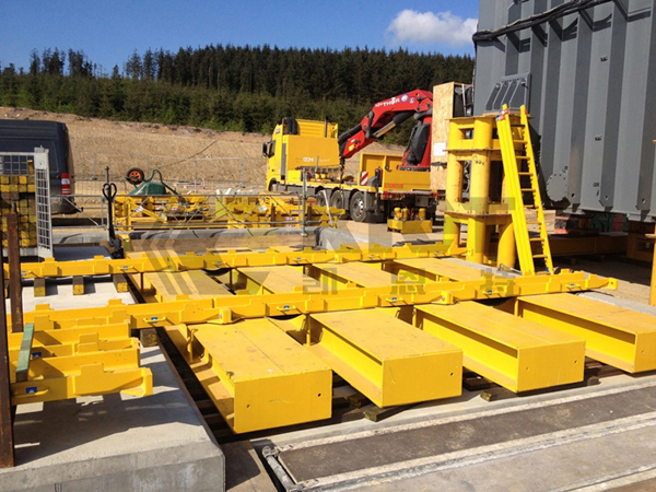 Light-Duty Hydraulic Skidding System for Transformer Movement
