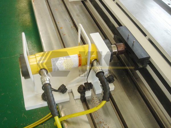 Double-Acting Hydraulic Cylinders for Custom Magnetic Pole Pressing in Generator Multi-Functional Press Systems