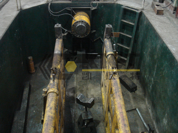 500-Ton High-Tonnage Hydraulic Jacks for Horizontal Removal of Large Gears