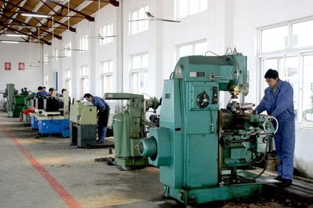 Taizhou Feiyue Machinery Tool Factory developed first 100 ton Hydraulic Cylinder successfully
