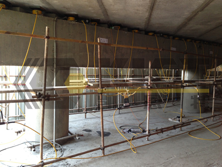 12-point PLC Synchronized Lifting System applied in rubber bearing replacement on Shanghai-Nanjing Expressway