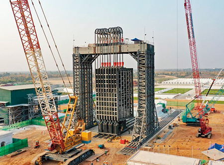 8-point Strand Jack Synchronized Hoisting System lifted 2400T Buddha statue (Yangon, Myanmar)