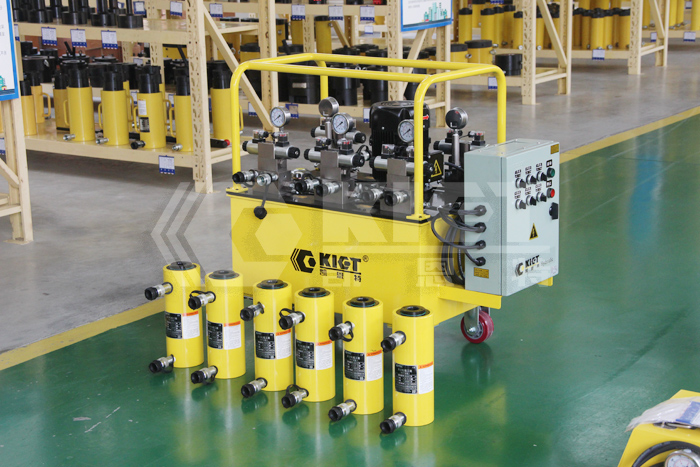 Vacuum Roll Fixture (for installation)