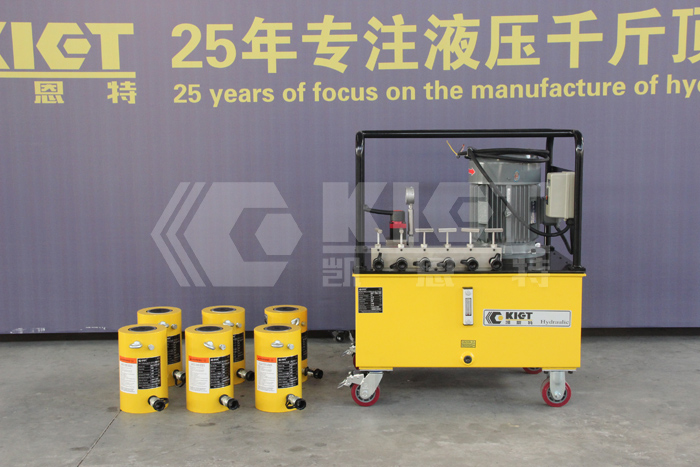 100T high tonnage hydraulic cylinder is equipped with 5.5KW electric hydraulic pump (One drive six)