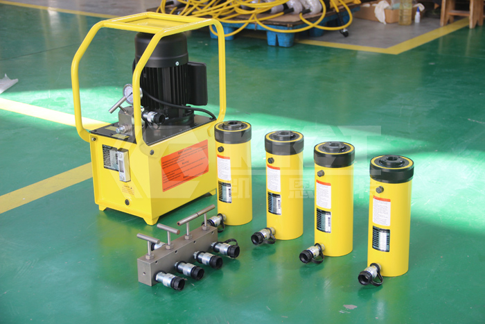 30T hollow plunger hydraulic cylinder is equipped with 1.1KW electric hydraulic pump (One drive four)