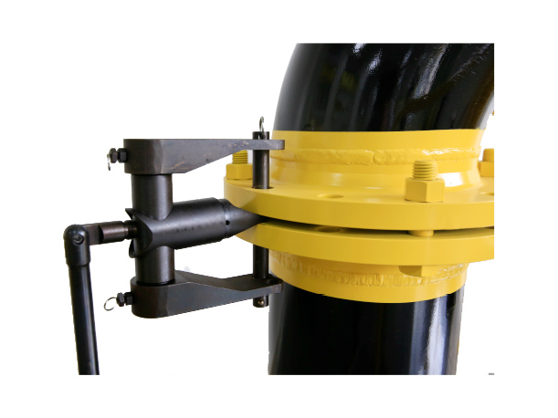 Mini-gap Flange Spreaders